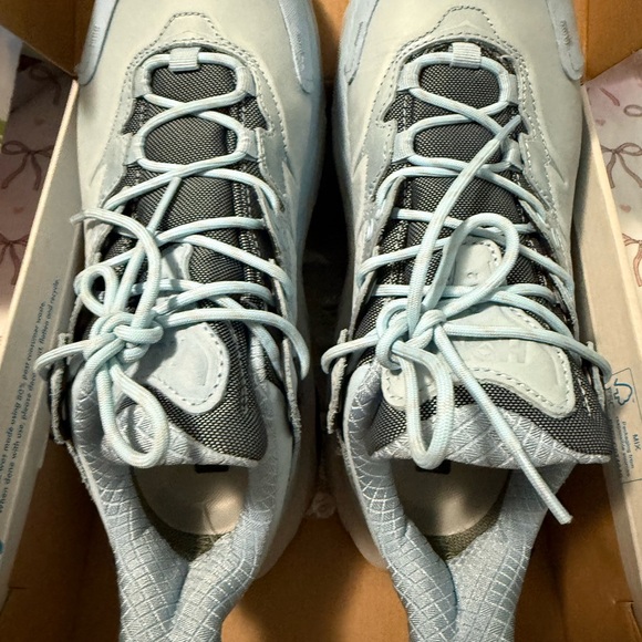 Women's HOKA Kaha 2 Low GTX - Picture 3 of 7